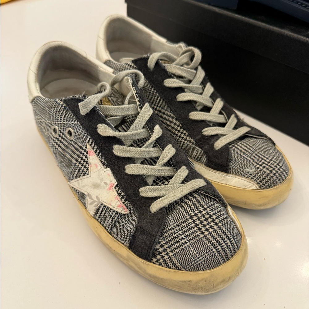 Golden goose sneakers black and white size 37
